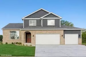 1245 77th Pl, Merrillville, IN 46410