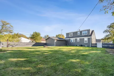 Exterior - 1122 Bigger St, Gary, IN 46404 photo 4 of 4