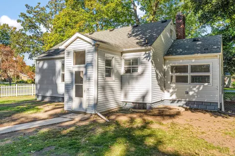 212 E Walker St, Rolling Prairie, IN 46371 photo 27