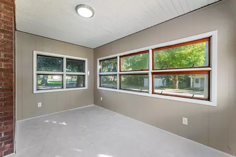 212 E Walker St, Rolling Prairie, IN 46371 photo 9