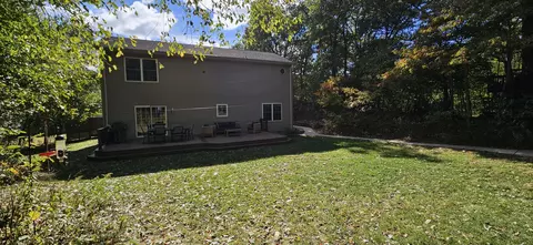 Exterior - 7916 Hemlock Ave, Gary, IN 46403 photo 14 of 18