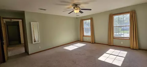 Bedroom - 7916 Hemlock Ave, Gary, IN 46403 photo 2 of 11