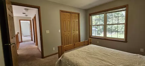 Bedroom - 7916 Hemlock Ave, Gary, IN 46403 photo 8 of 11