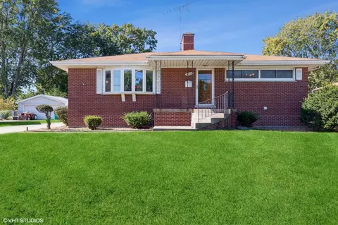 8700 Calumet Ave, Munster, IN 46321