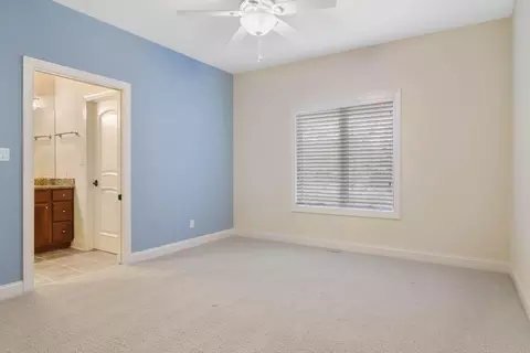 Bedroom - 910 Hawk Cir, Crown Point, IN 46307 photo 5 of 6