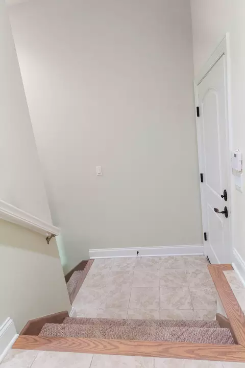 Entry Way - 910 Hawk Cir, Crown Point, IN 46307 photo 2 of 2