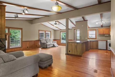 Living - 23102 Pierce St, Shelby, IN 46377 photo 6 of 7