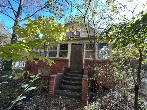 4805 W 25th Ave, Gary, IN 46406