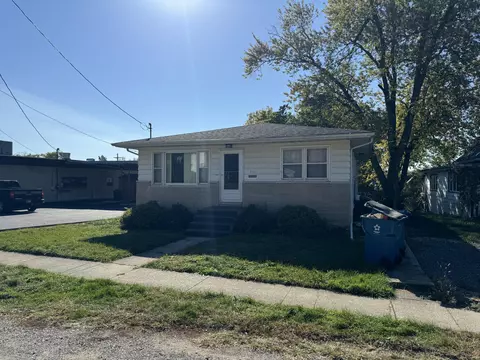 204 E Main St, Lowell, IN 46356 photo 8