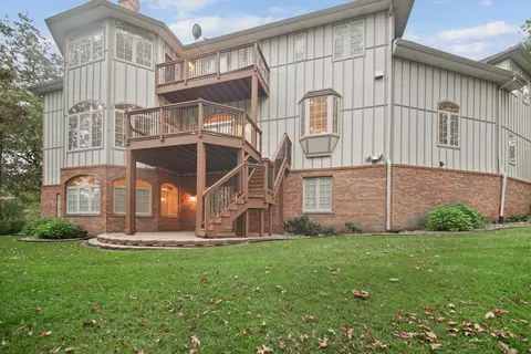 219 Glencoe Dr, Valparaiso, IN 46385 photo 34
