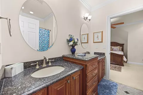 219 Glencoe Dr, Valparaiso, IN 46385 photo 23