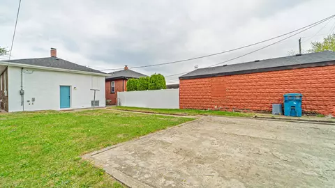 609 W 39th Ave, Gary, IN 46408 photo 27