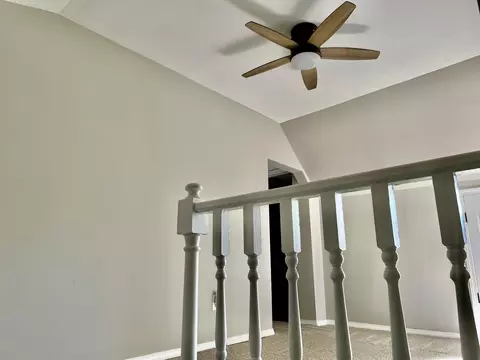 Entry Way - 409 N Elmer St, Griffith, IN 46319 photo 3 of 3