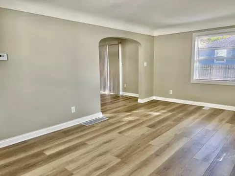 Living - 409 N Elmer St, Griffith, IN 46319 photo 3 of 7