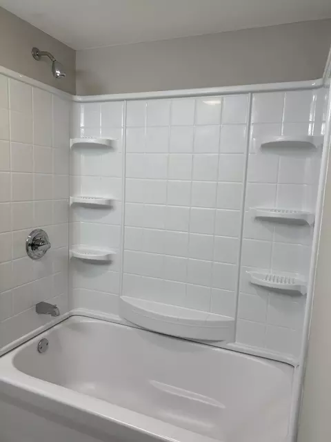 Bath - 409 N Elmer St, Griffith, IN 46319 photo 3 of 6