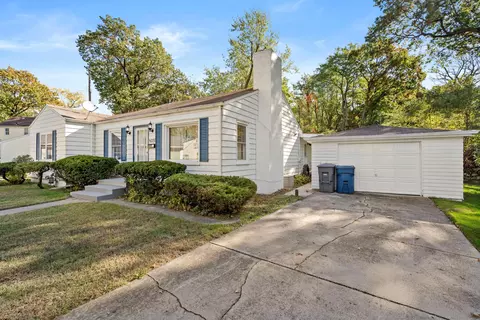 6225 Ash Ave, Gary, IN 46403 photo 2