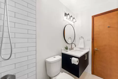 Bath - 9634 Keilman St #2S, Saint John, IN 46373 photo 2 of 2