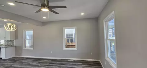 Living - 425 Grant St, Gary, IN 46404 photo 1 of 2