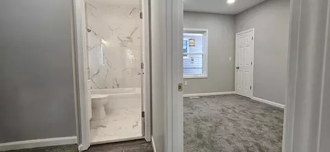 Entry Way - 425 Grant St, Gary, IN 46404 photo 11 of 23