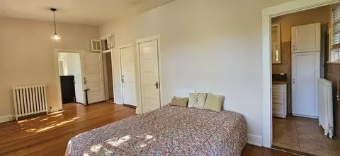 Bedroom - 6225 Forest Ave, Gary, IN 46403 photo 7 of 14