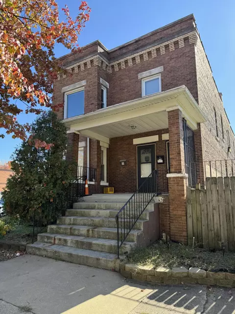 242 Ogden St, Hammond, IN 46320