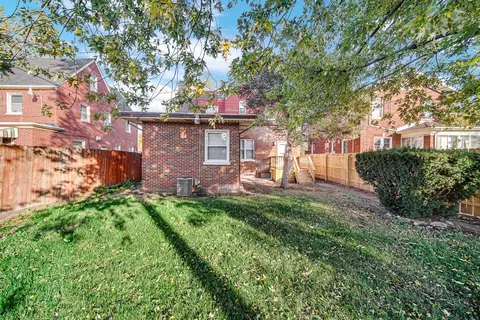 658 Roosevelt St, Gary, IN 46404 photo 23