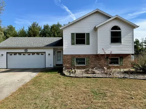 7250 S 1075, San Pierre, IN 46374