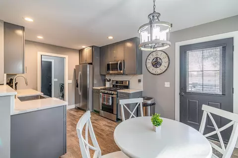 608 E Ross Ave, Kouts, IN 46347 photo 7