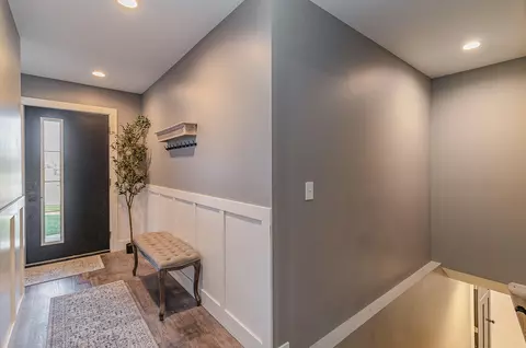 608 E Ross Ave, Kouts, IN 46347 photo 5