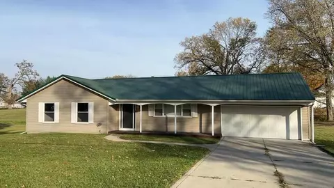 715 N Lucina St, Rensselaer, IN 47978