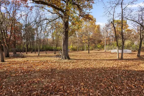 4646 E 1068, De Motte, IN 46310 photo 70