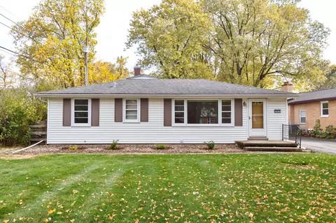 Exterior - 403 Fairview Ave, Crown Point, IN 46307 photo 1 of 6