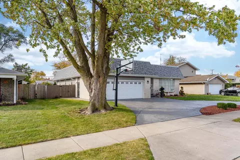 7430 Arizona Ave, Hammond, IN 46323