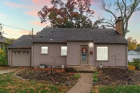2628 Lincoln St, Highland, IN 46322