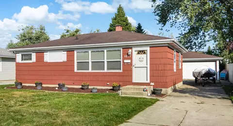 1015 N Elmer St, Griffith, IN 46319 photo 2