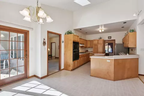 8417 Beech Ave, Munster, IN 46321 photo 18