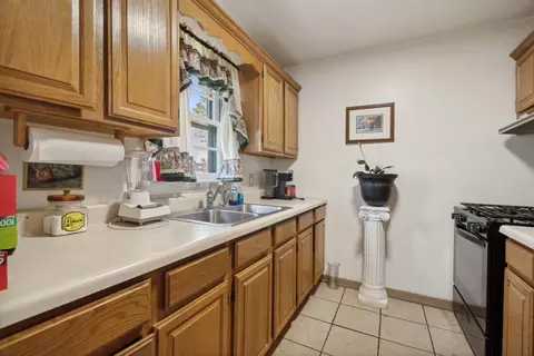 2945 W 19th Ave, Gary, IN 46404 photo 5