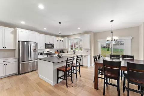 Kitchen - 11042 Deer Creek Dr, Winfield, IN 46307 photo 1 of 6