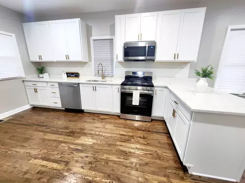 735 Garfield St, Gary, IN 46404 photo 10