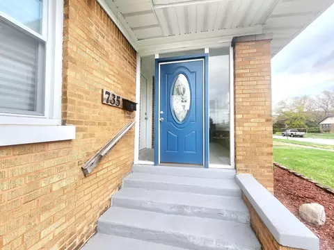 735 Garfield St, Gary, IN 46404 photo 2