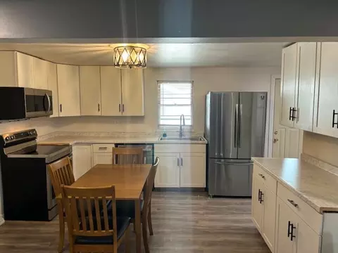 1240 E North St, Crown Point, IN 46307 photo 5