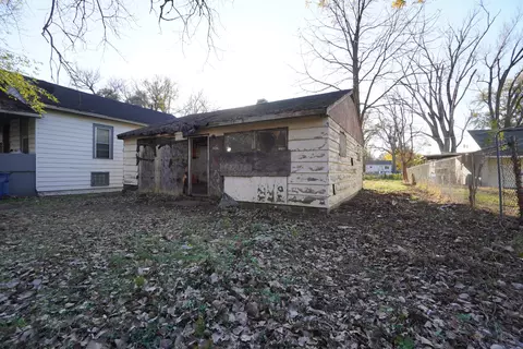 934 Durbin St, Gary, IN 46406 photo 2