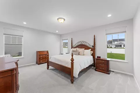 Bedroom - 10435 Brookhaven Dr, Saint John, IN 46373 photo 2 of 2
