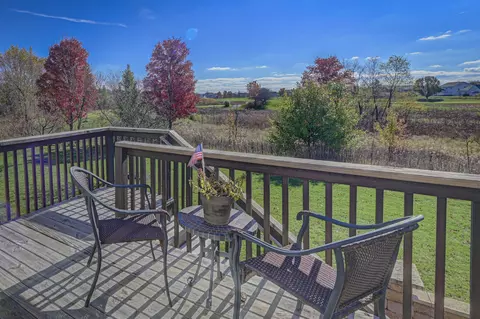 2069 W 129th Pl, Crown Point, IN 46307 photo 4