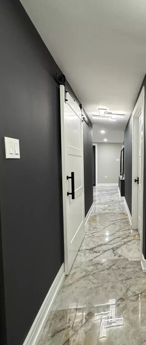 Entry Way - 3300 20th Pl, Gary, IN 46404 photo 2 of 4