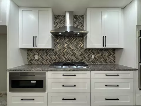 Kitchen - 3300 20th Pl, Gary, IN 46404 photo 5 of 11
