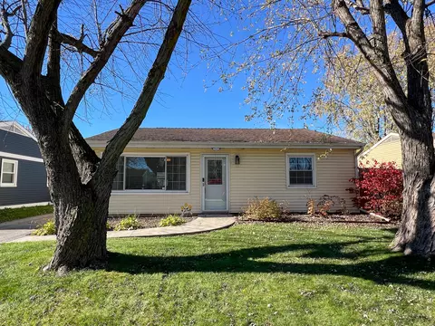 732 Imperial Rd # -1, Valparaiso, IN 46385