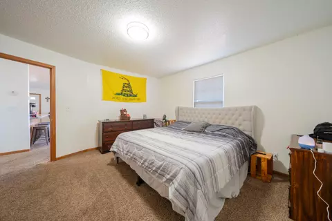 1049-1055 E 900, Wheatfield, IN 46392 photo 15