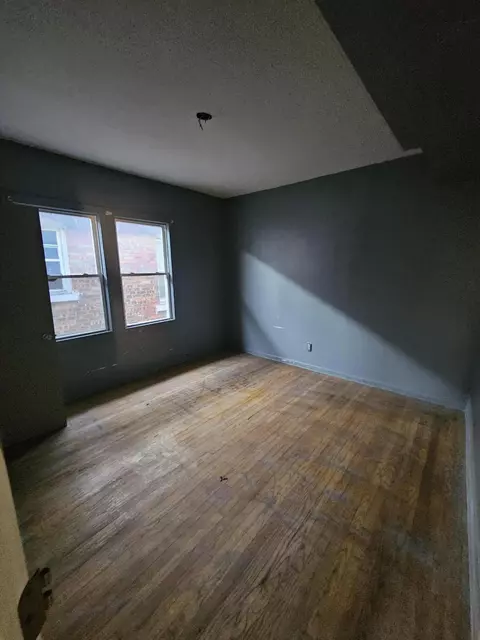 1113 W 11th Ave, Gary, IN 46402 photo 4
