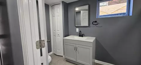 Bath - 411 Lincoln St, Gary, IN 46402 photo 12 of 19